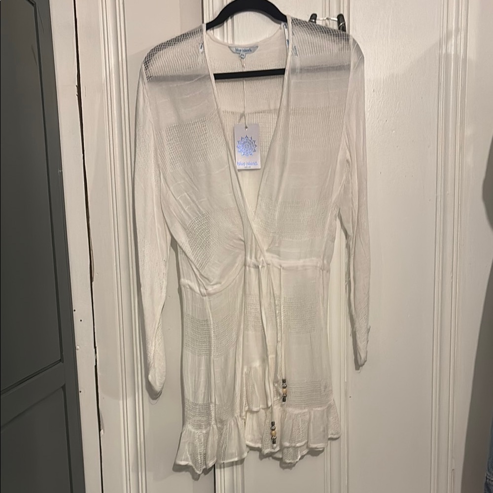NWT Blue Island Sheer White Cover Up